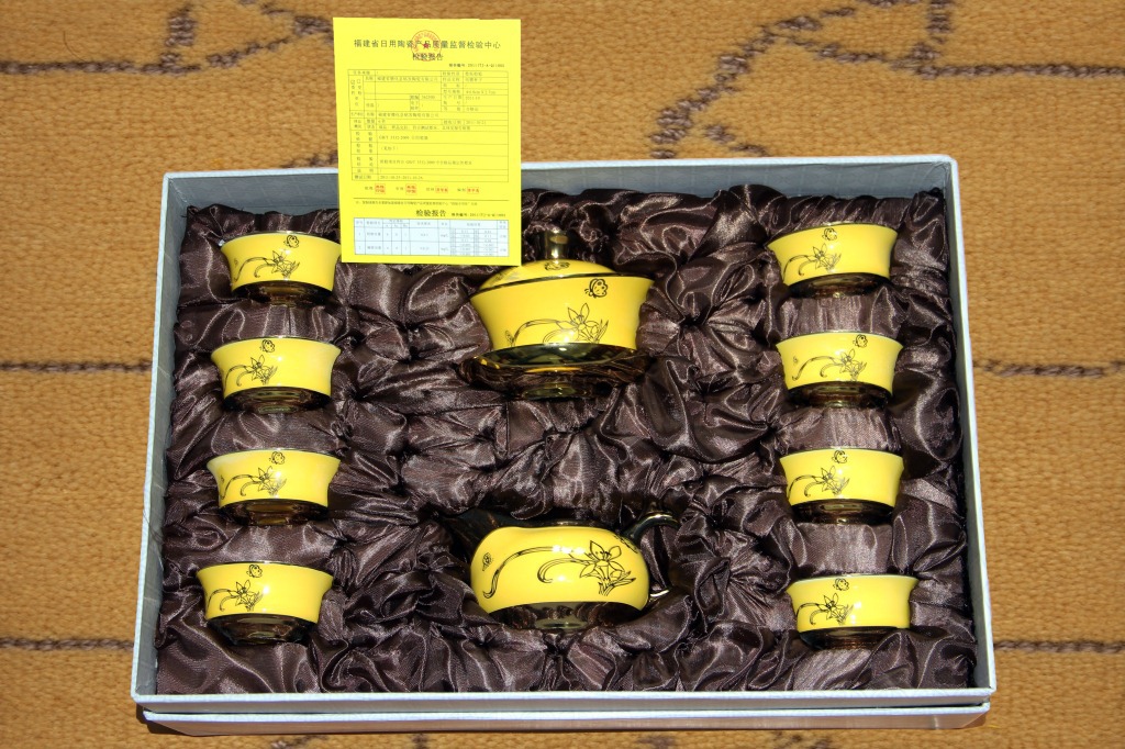 【精品陶瓷茶具雍容华贵佳品茶具】价格,厂家,图片,陶瓷工艺品,福建省德化县铭发陶瓷-