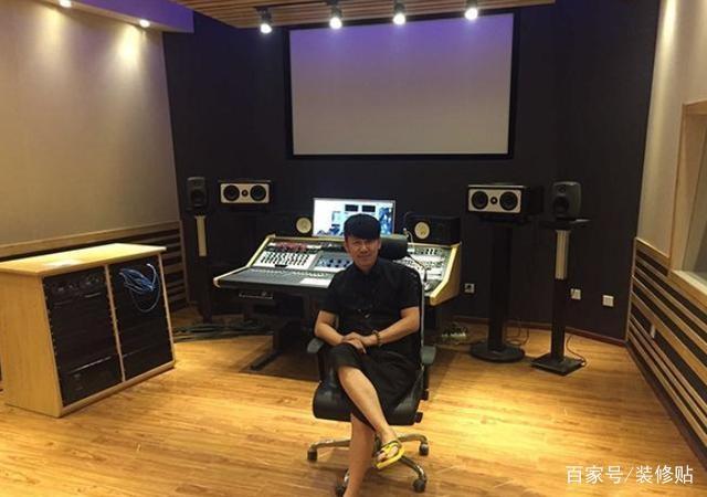 "网络歌手"高进坐拥百万豪宅,还有"藏"了个影音室,雍容华贵